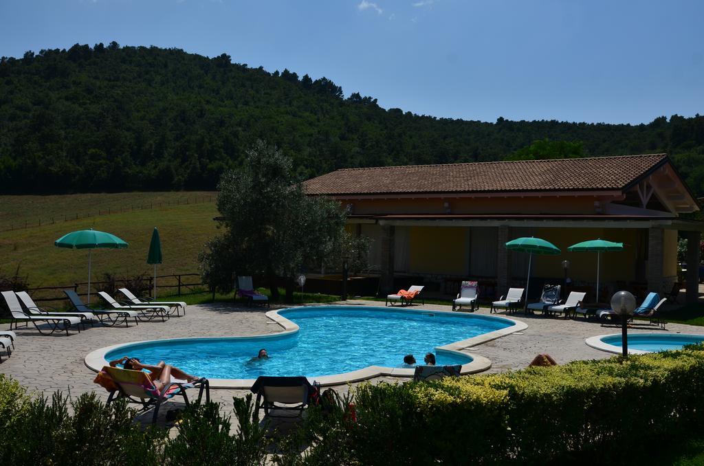 Agriturismo Terre Di Musignano Canino Exteriör bild