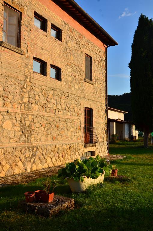 Agriturismo Terre Di Musignano Canino Exteriör bild